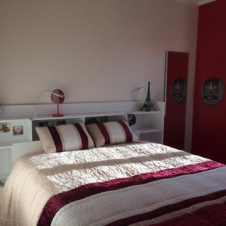 Bed and breakfast Au lévrier de chessy Extérieur photo
